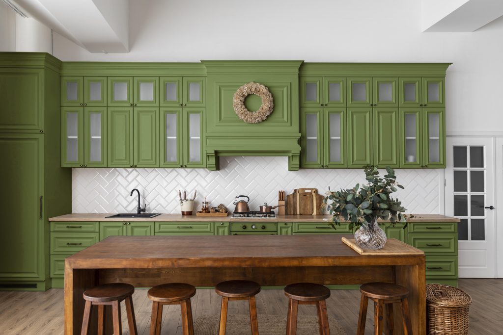 What color wood is popular for kitchen cabinets